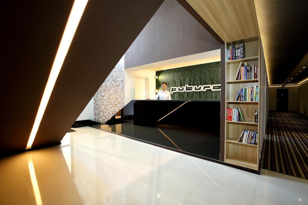 Futuro Hotel Bishkek Luaran gambar