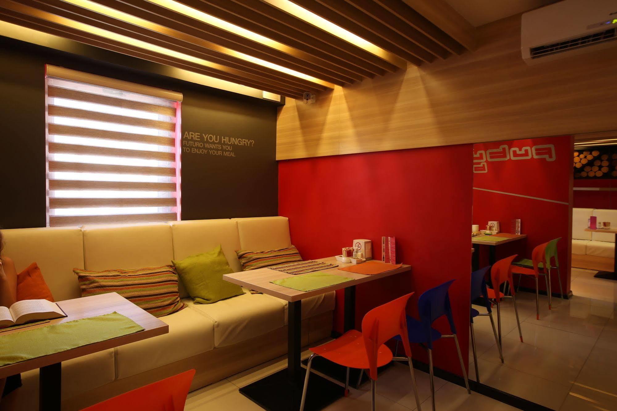 Futuro Hotel Bishkek Luaran gambar